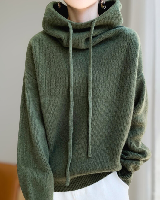 Elara Hooded Pullover