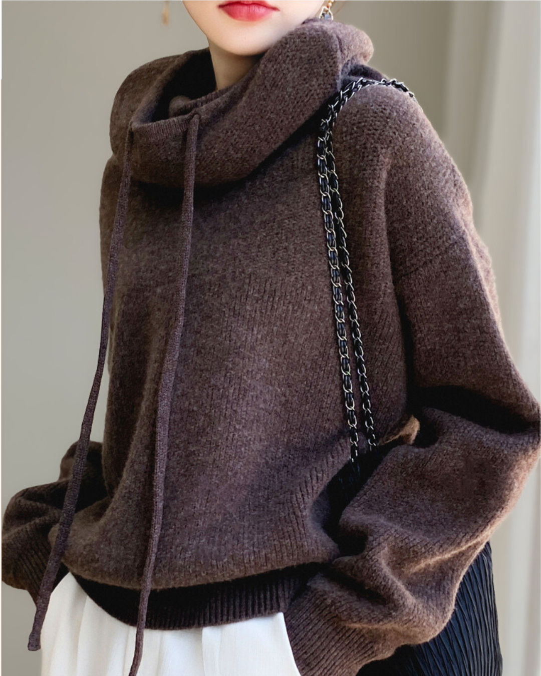 Elara Hooded Pullover