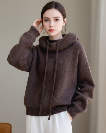 Elara Hooded Pullover