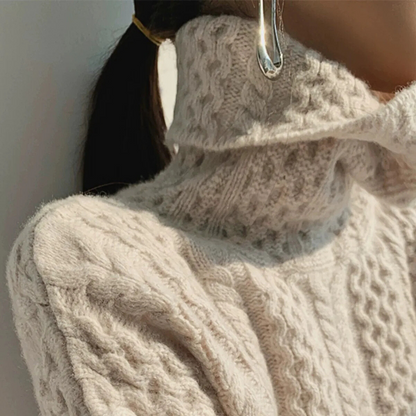 Talia Cashmere Turtleneck